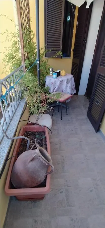 Sa Domo Ruja. Appartamento Olmedo